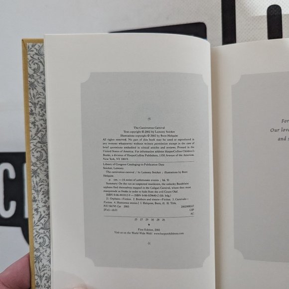 The Carnivorous Carnival (A Series of Unfortunate Events #9) by Lemony Snicket - Picture 4 of 5